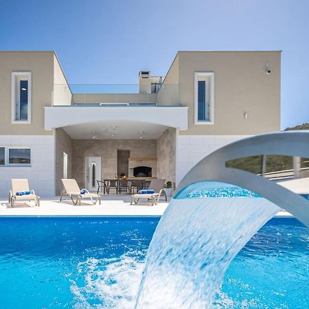 Villa Hileja 玛里纳 外观 照片