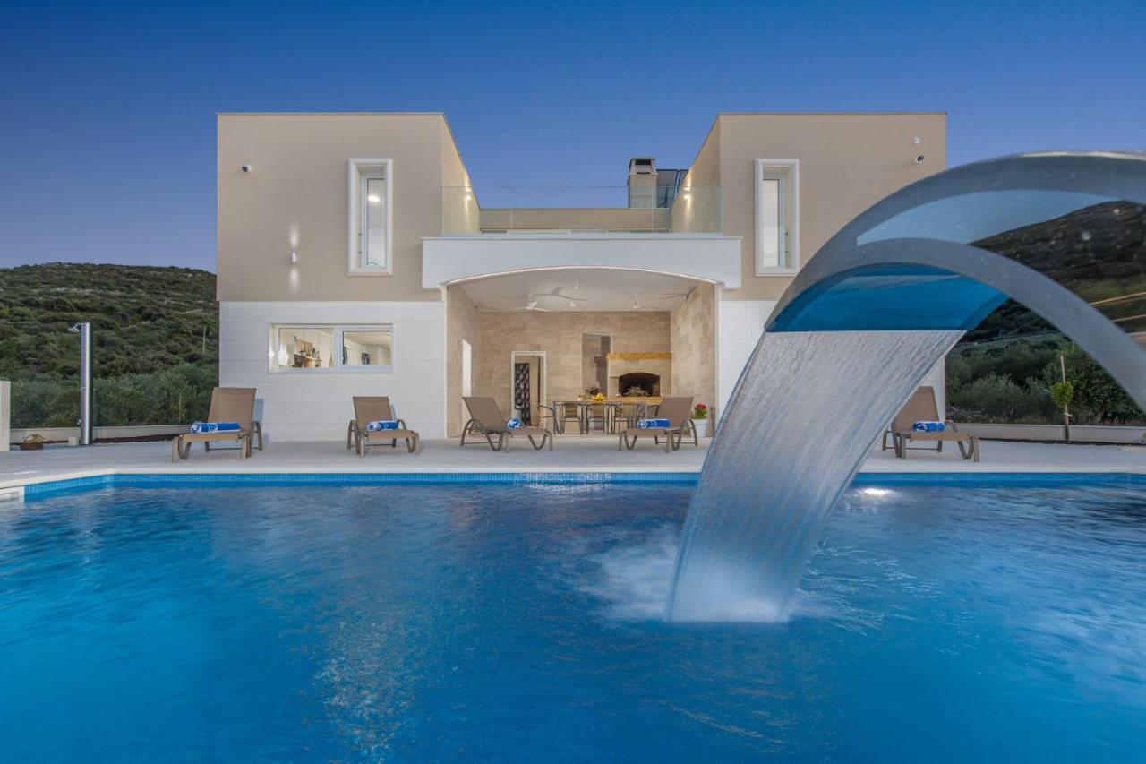 Villa Hileja 玛里纳 外观 照片