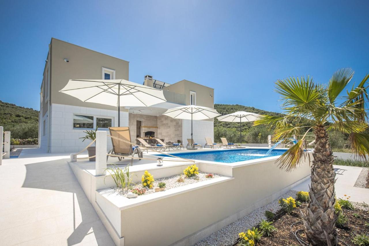 Villa Hileja 玛里纳 外观 照片